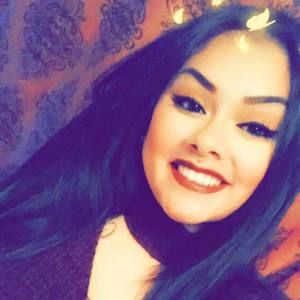 Meet your Posher, Lydia